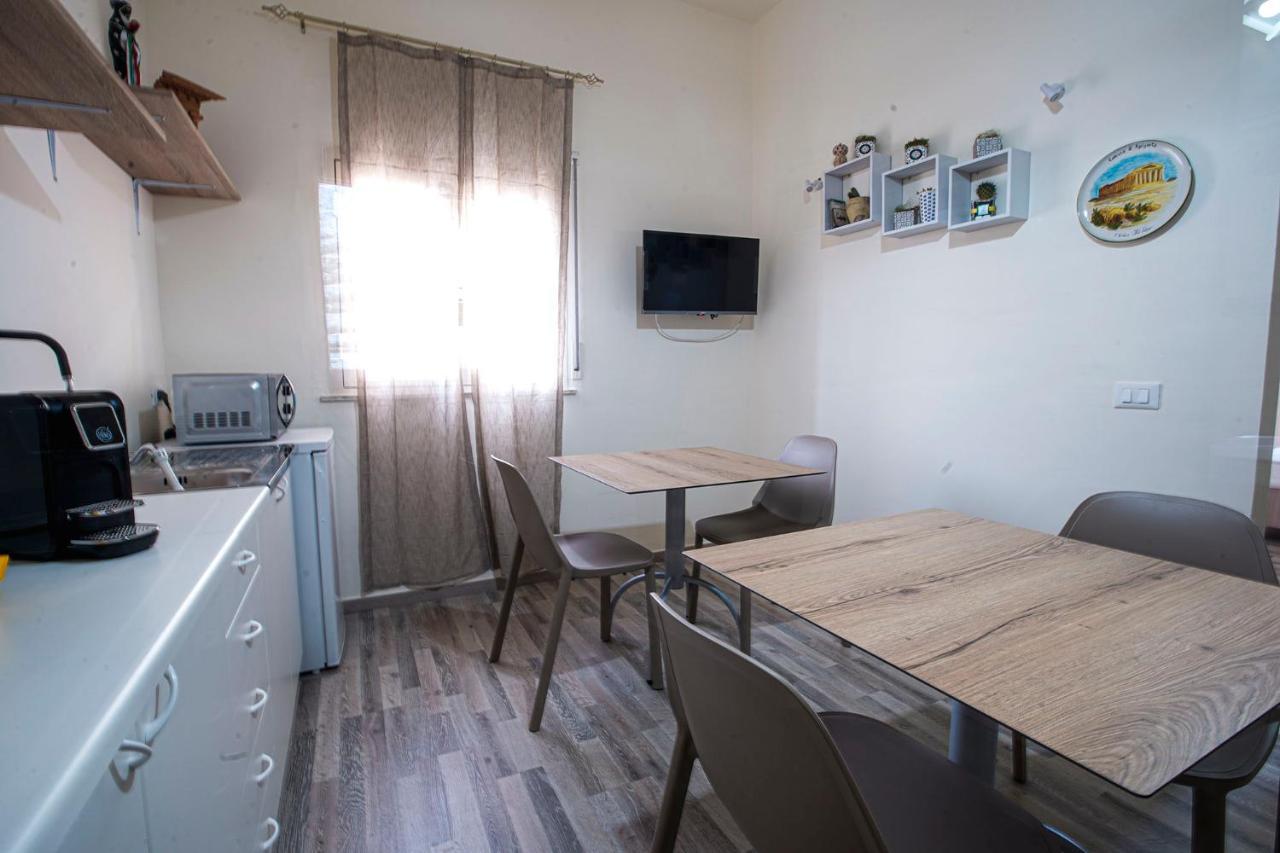 Casa Del Mister Apartment อากริเจนโต ภายนอก รูปภาพ